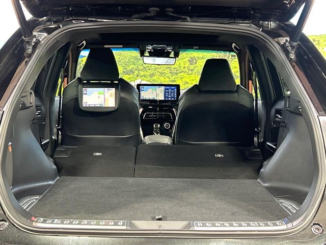 Toyota Harrier 10