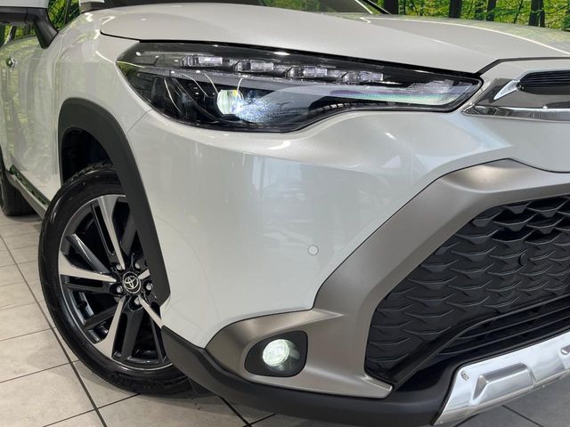Toyota Corolla Cross 12