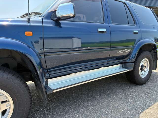 Toyota Hilux Surf 12