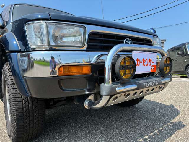 Toyota Hilux Surf 4
