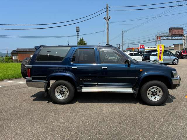 Toyota Hilux Surf 6