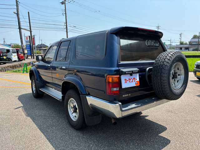 Toyota Hilux Surf 8