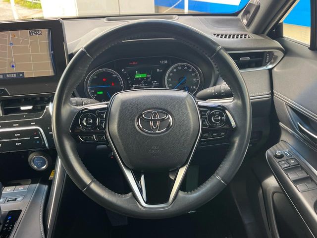 Toyota Harrier 12