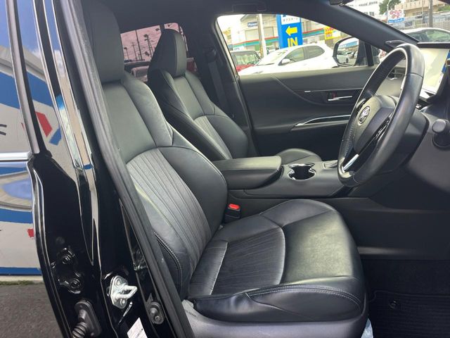 Toyota Harrier 9