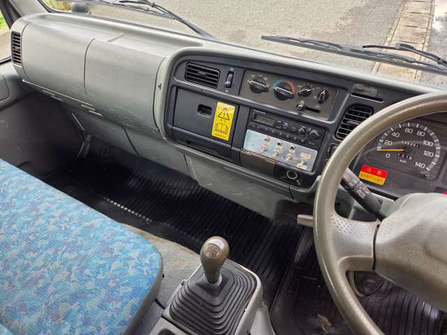 Mitsubishi Fuso Canter 11