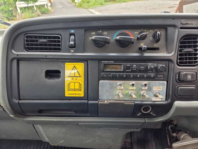Mitsubishi Fuso Canter 12