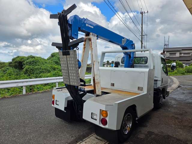 Mitsubishi Fuso Canter 7
