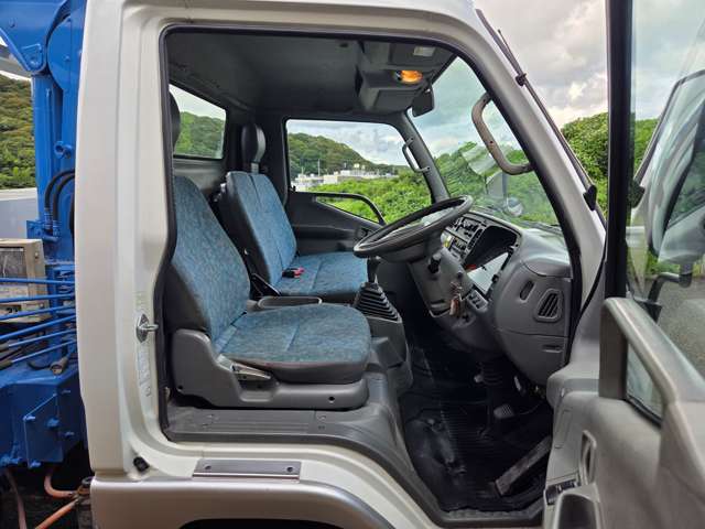 Mitsubishi Fuso Canter 8