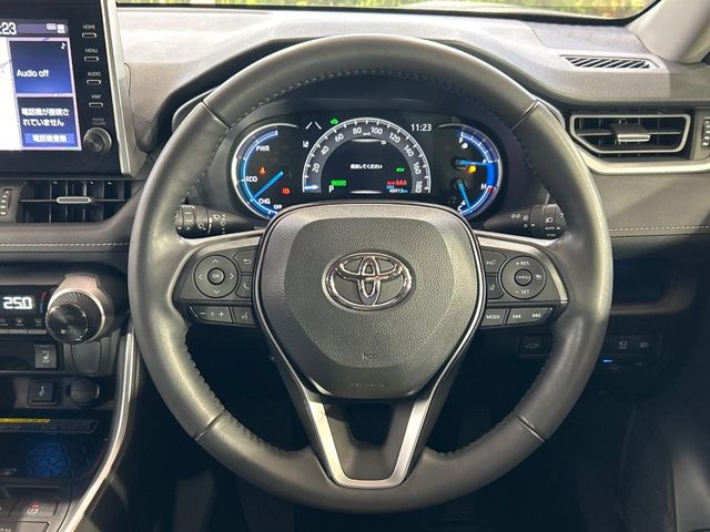 Toyota RAV4 11