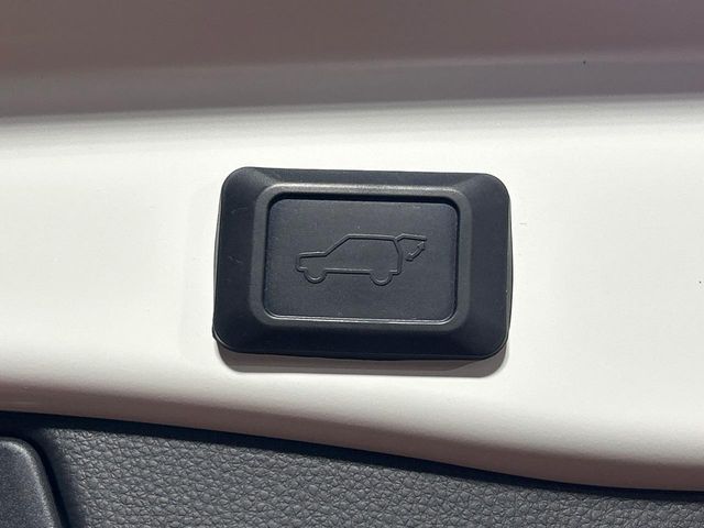 Toyota RAV4 7