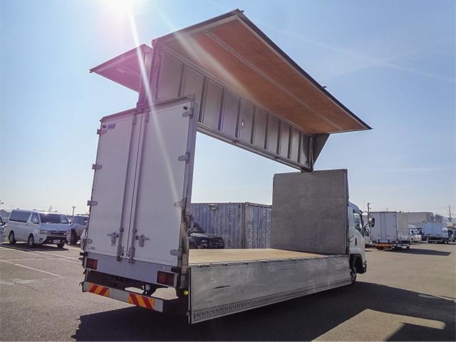 Isuzu Forward 12