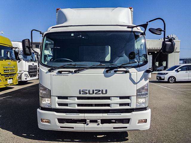 Isuzu Forward 5