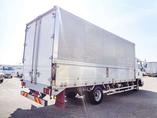 Isuzu Forward 6