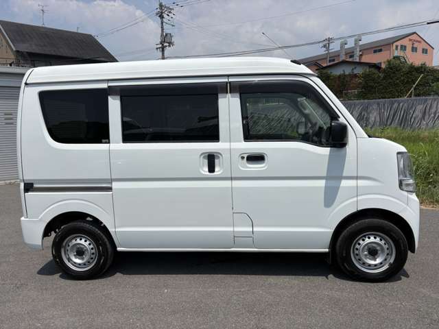 Nissan NV100 Clipper 10