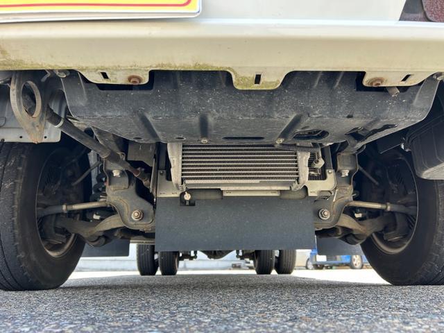 Hino Dutro 5