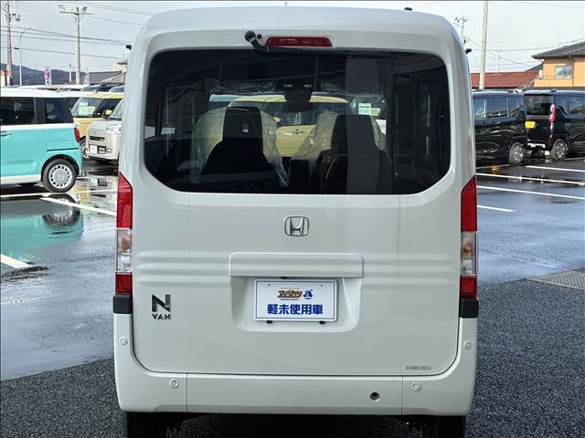 Honda N-VAN 11