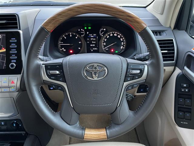 Toyota Land Cruiser Prado 5