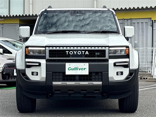 Toyota Land Cruiser 250 4