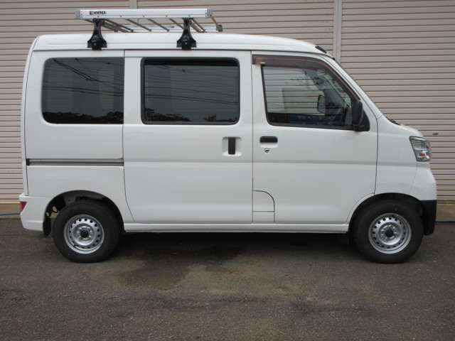Toyota Pixis Van 9