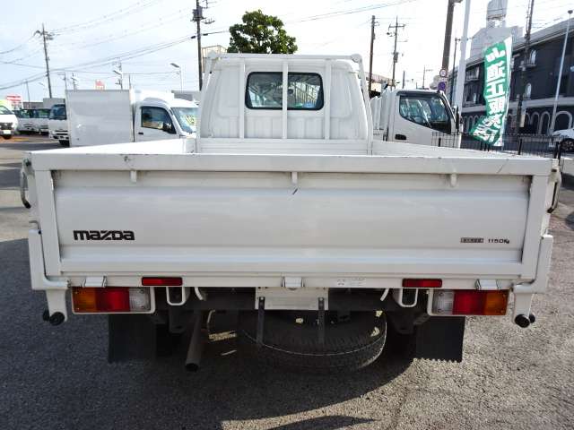 Mazda Bongo Truck 12