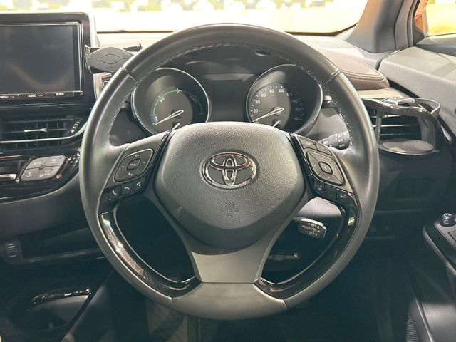 Toyota C-HR 12