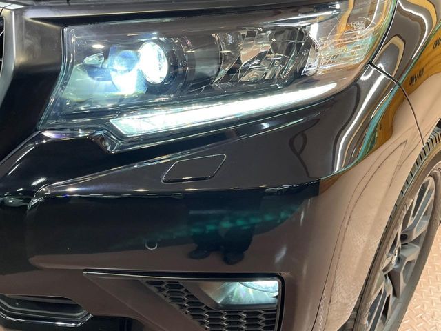 Toyota Land Cruiser Prado 12