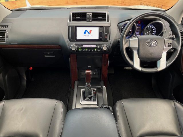Toyota Land Cruiser Prado 2