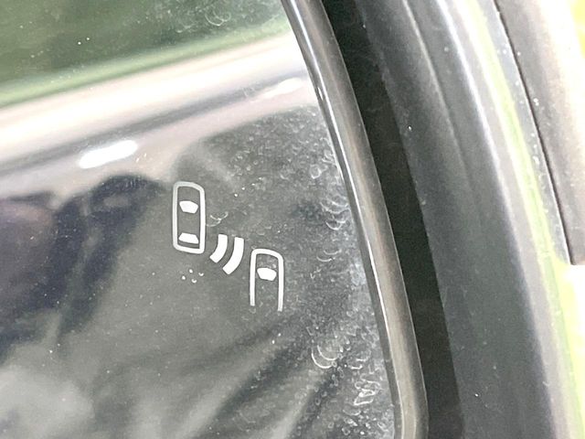Toyota RAV4 6