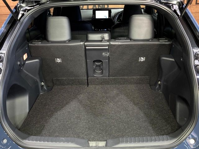 Toyota Yaris Cross 11