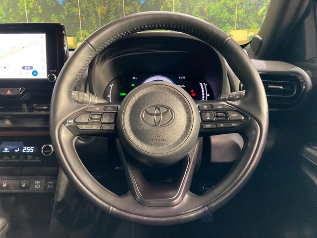 Toyota Yaris Cross 8