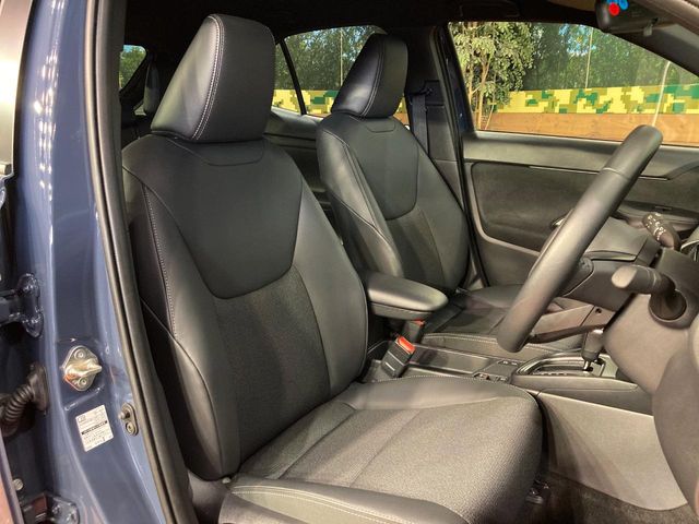 Toyota Yaris Cross 9