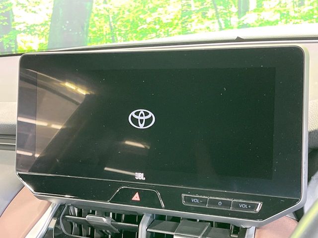 Toyota Harrier 3