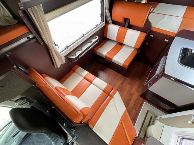 Toyota Camroad 6