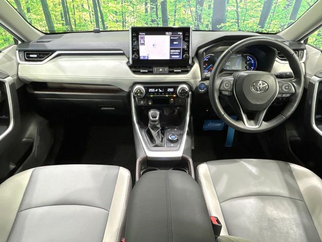 Toyota RAV4 2