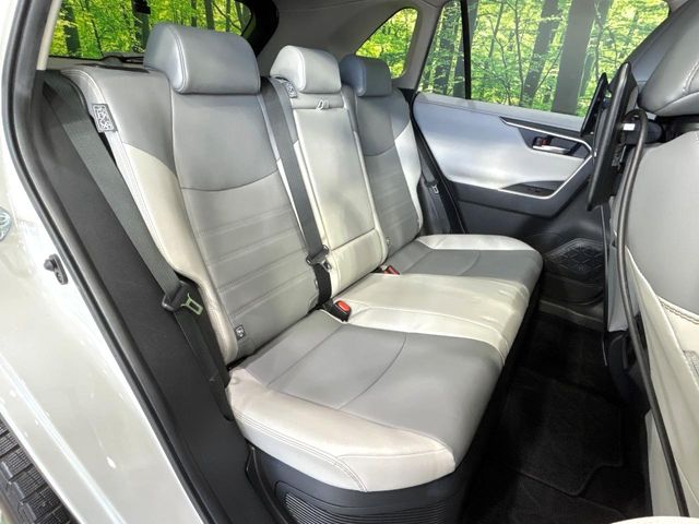 Toyota RAV4 9
