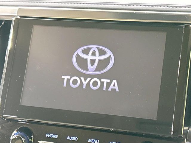 Toyota Alphard 3