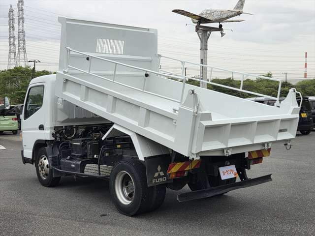 Mitsubishi Fuso Canter 6