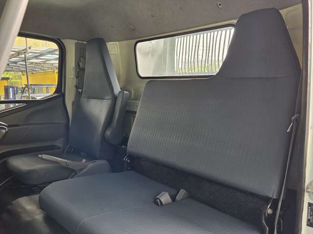 Mitsubishi Fuso Canter 10