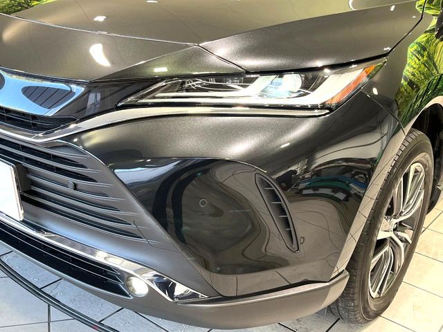Toyota Harrier 12