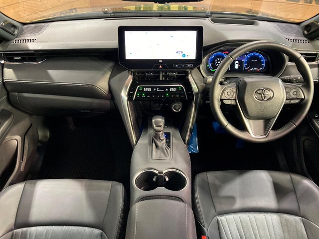 Toyota Harrier 2