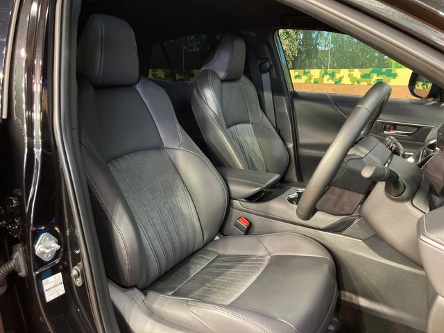 Toyota Harrier 10