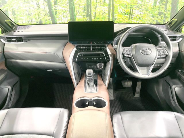 Toyota Harrier 2