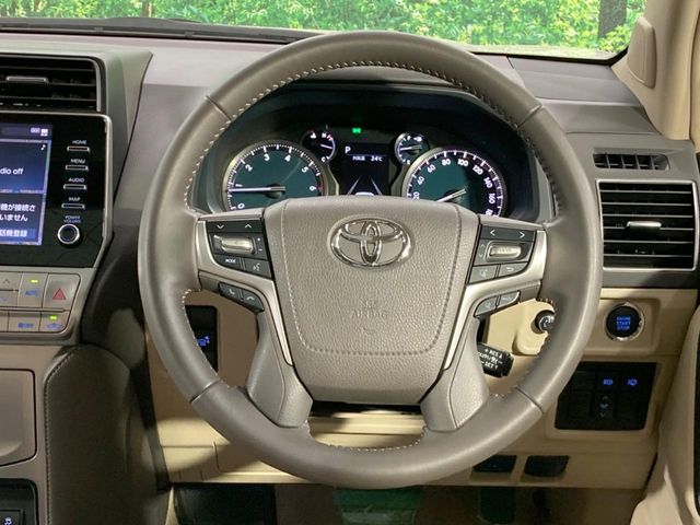 Toyota Land Cruiser Prado 12
