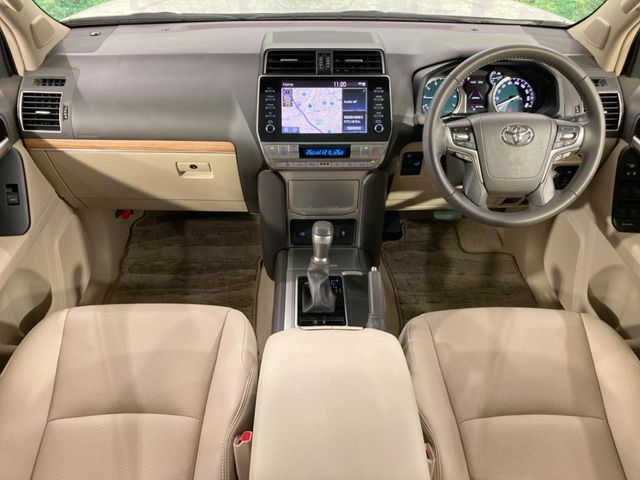 Toyota Land Cruiser Prado 2