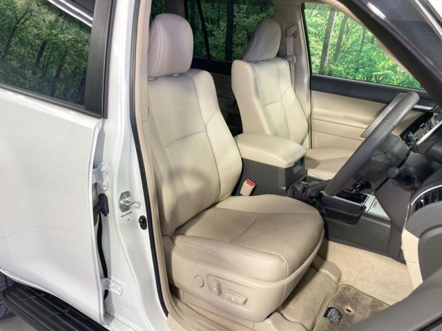 Toyota Land Cruiser Prado 8