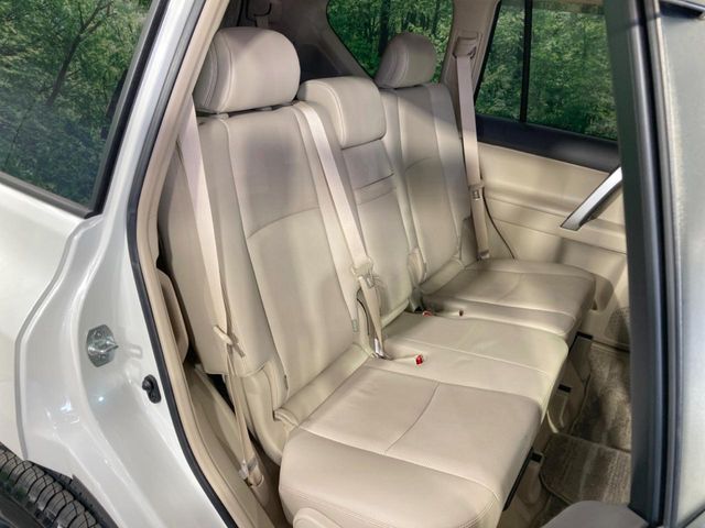Toyota Land Cruiser Prado 9