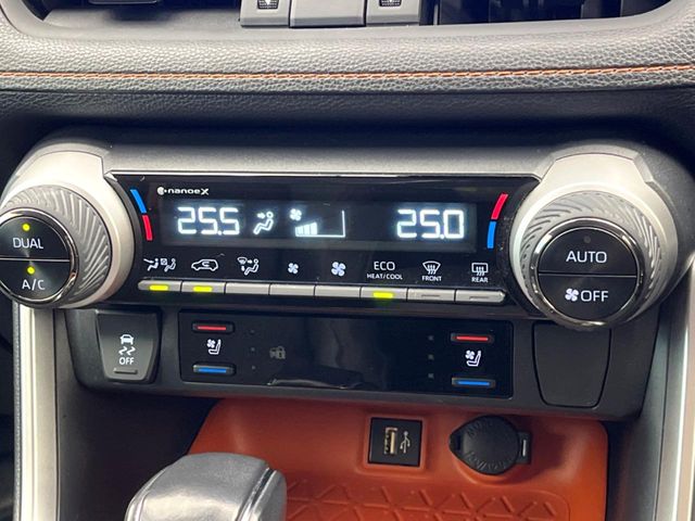 Toyota RAV4 5