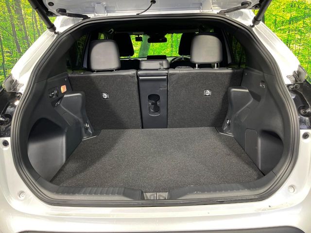 Toyota Yaris Cross 10