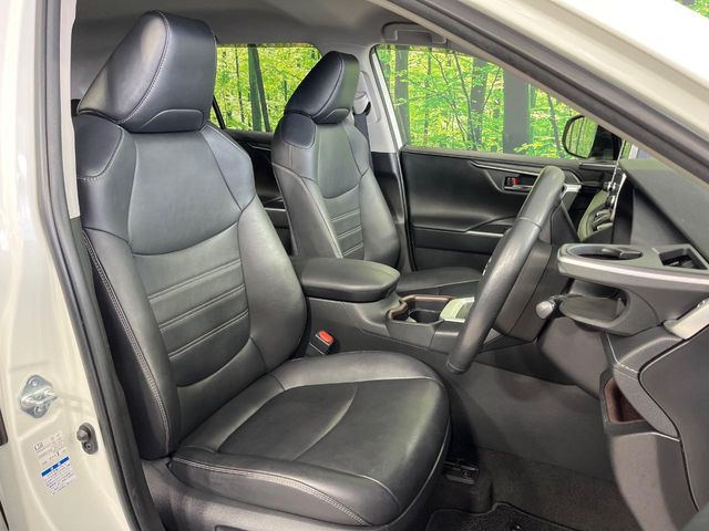 Toyota RAV4 9
