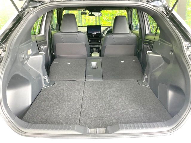 Toyota Yaris Cross 10
